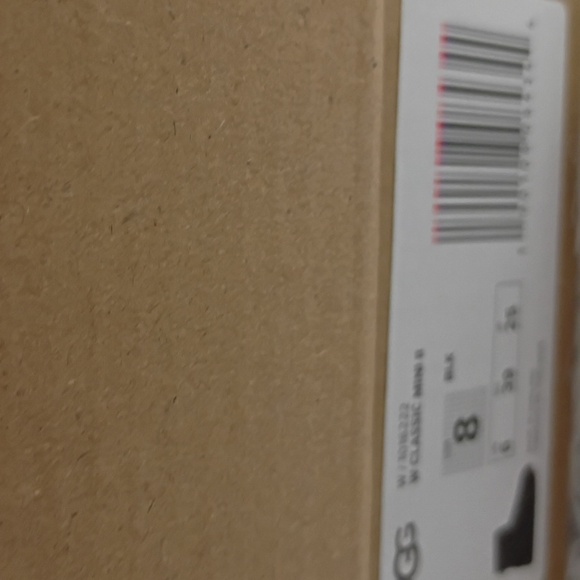 UGG Classic Mini II Women's Sz 8 Ankle Boots - Picture 9 of 10